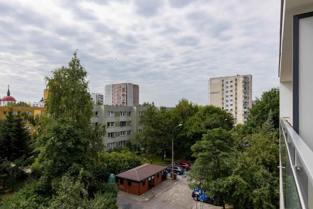 Ursynów With Balcony By Renters * Varsovia
