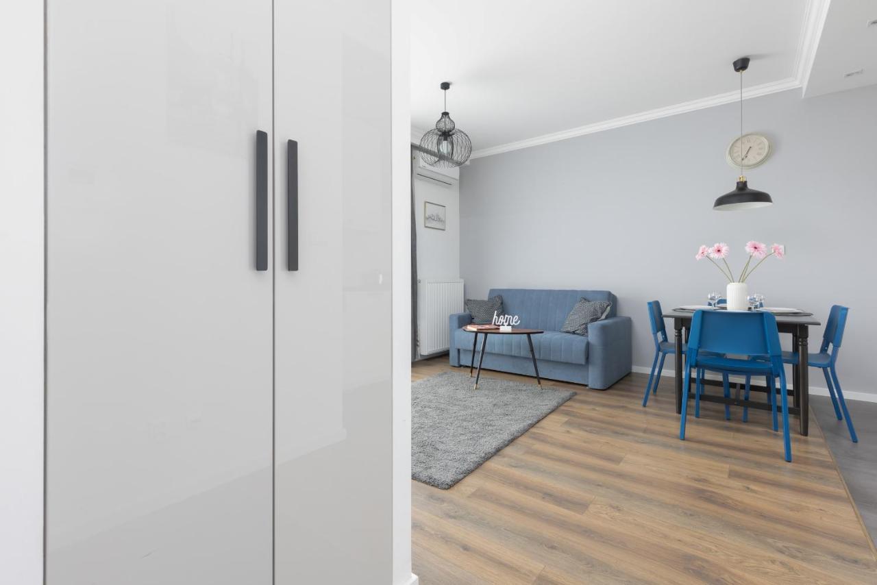 Apartamento Ursynów With Balcony By Renters *