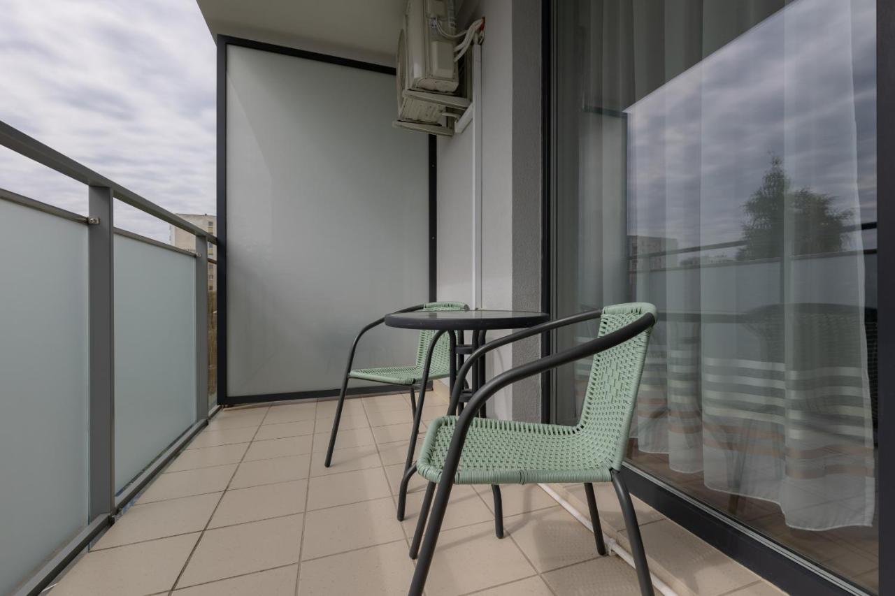 Ursynow With Balcony By Renters Appartamento Varsavia
